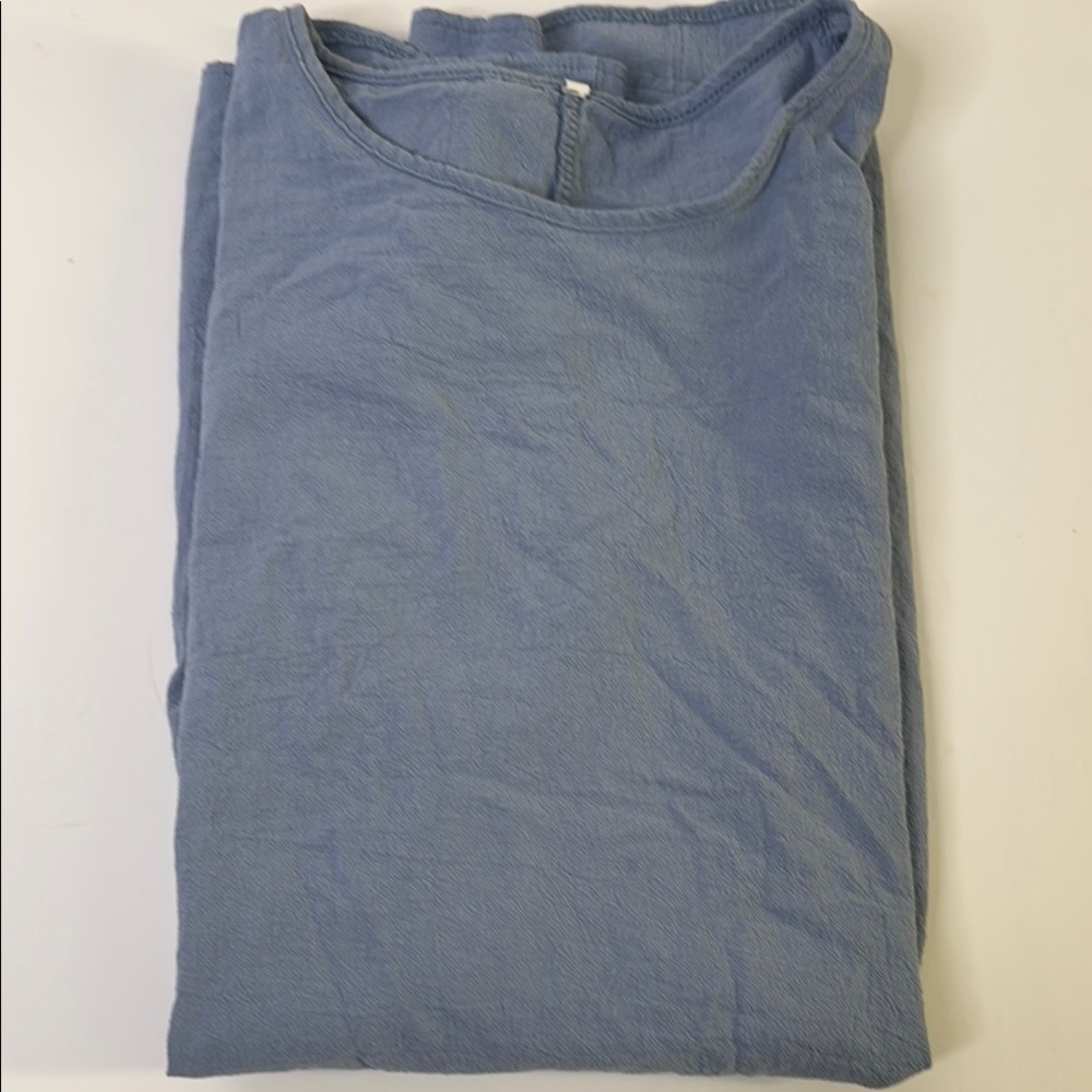 Elegant Blue Short Sleeve Women's Tee